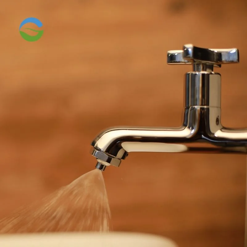 Tap-Spray-nozzle-attachment-to-save-water-8x-2 Umbrella flow pattern nozzle