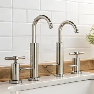 <br />
High-Efficiency Faucets (0.5-1.5 GPM)